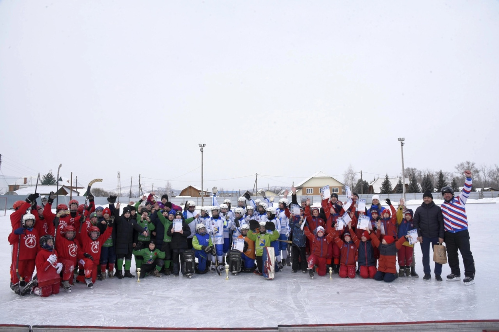 Фото Усть-Абаканской спортивной школы.jpg